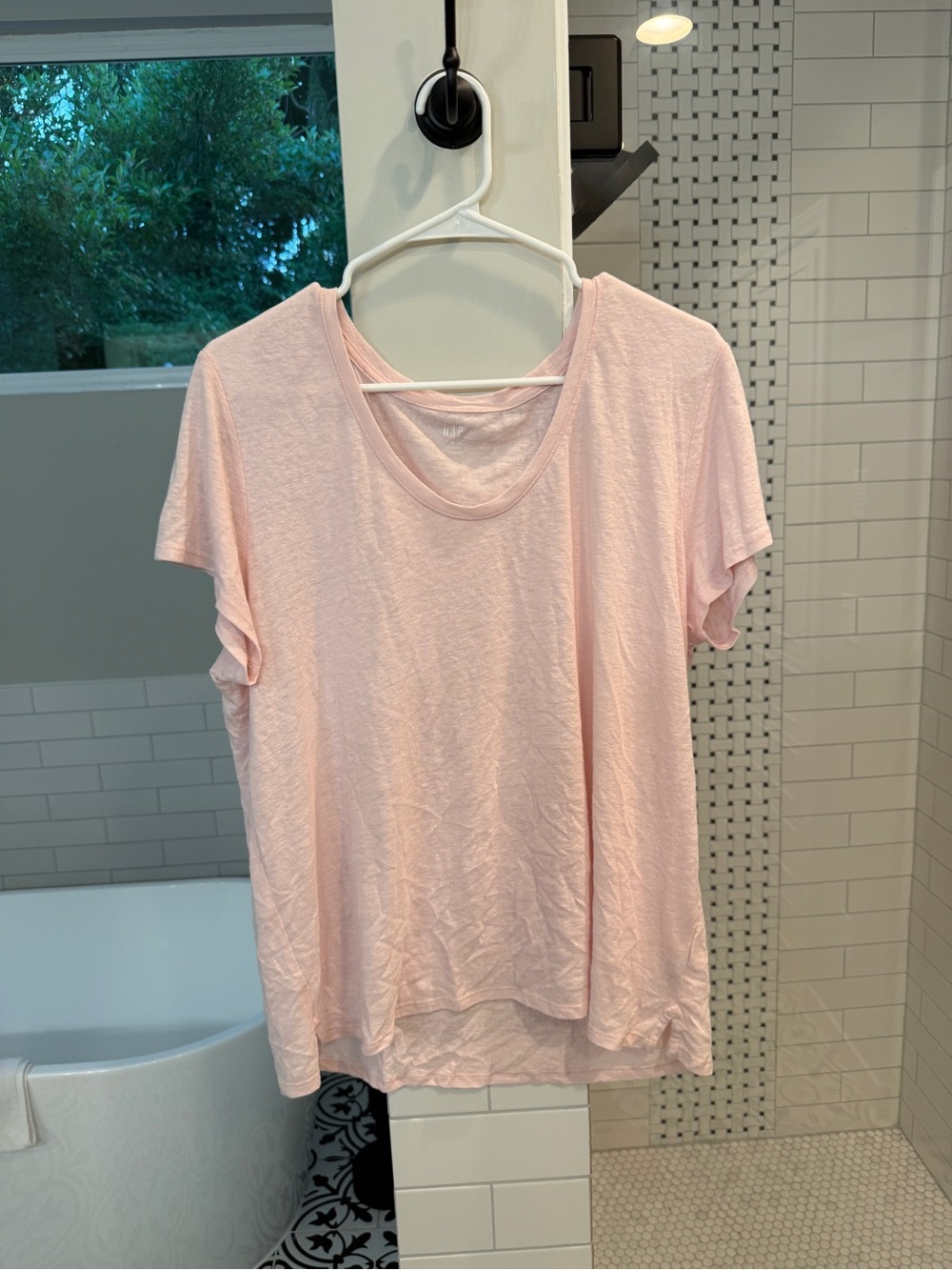 GAP tshirt